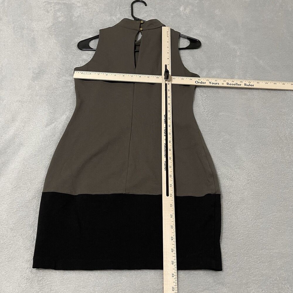 Emerald Sundae Dress Medium Green Sleeveless Sheath Mini Colorblock Mock Neck - Picture 6 of 9